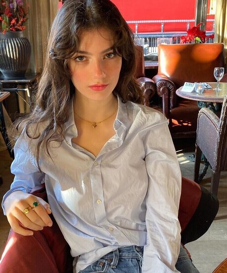 Zo a Mossour pornstar pretty pic