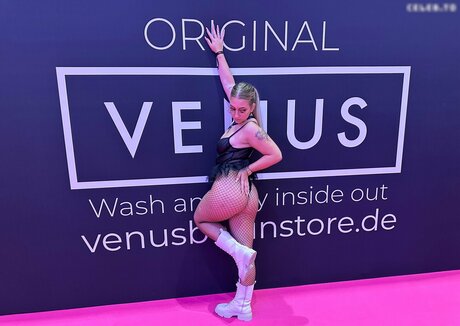 TamyTation pornstar adult pics