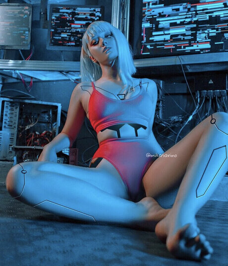 Mikasarino model adult image