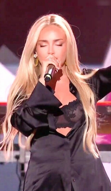 anal dildo onlyfans top img