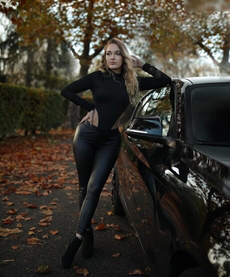 bienmichelle adult model galleries