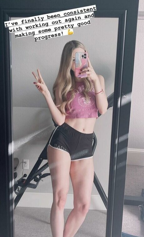 Dizzy Kitten adult actress galleries