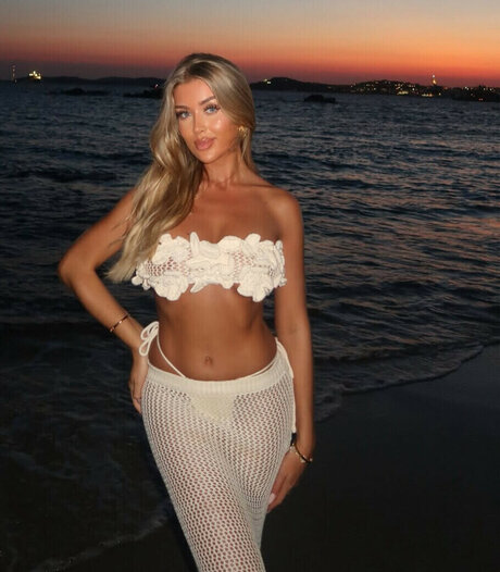 Gale Twins pornographic star archive