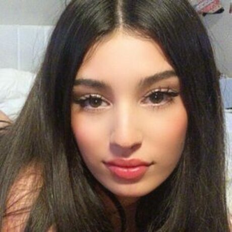 nextdooralexa star naked photos