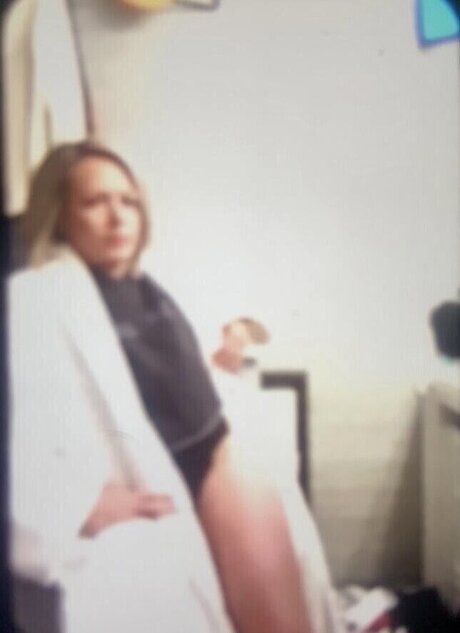 Dylan Dreyer star top image