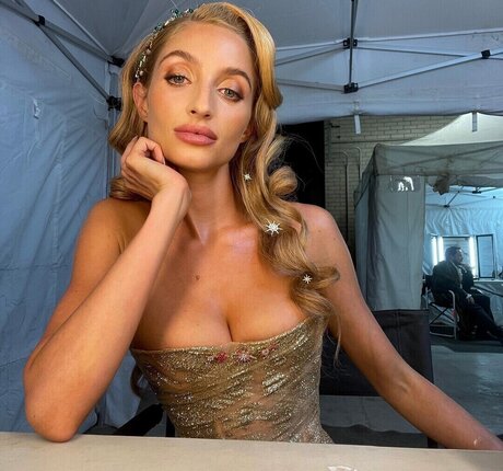 Therica Wilson Read star xxx photo