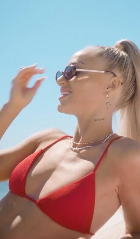 Alisha Lehmann pornographic star pictures