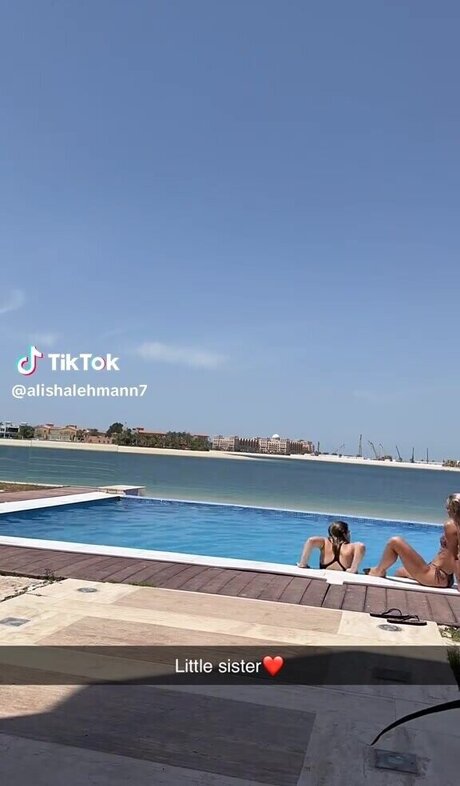 Alisha Lehmann perfect model pic