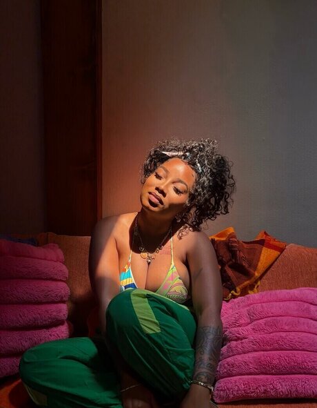 kortynie beautiful actress img