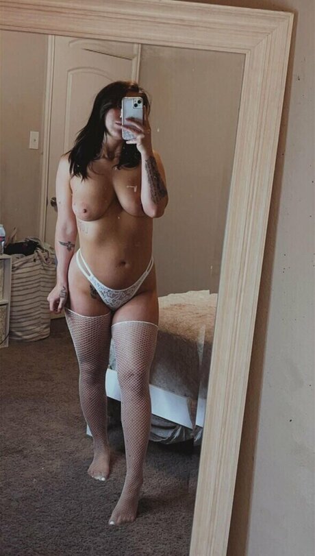 Brea Madisyn star top pics