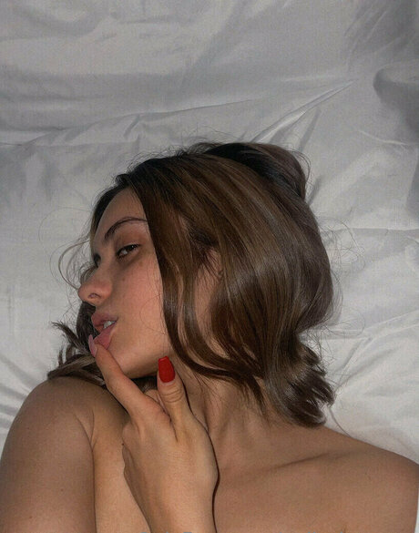 Nelly Becmac nude actress pic