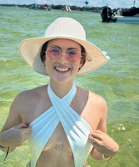 ebony pawg onlyfans top image