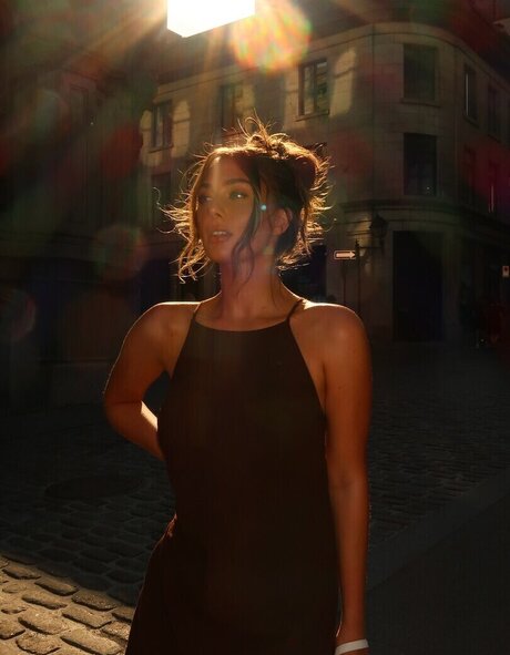 Taylor Morland model best pics