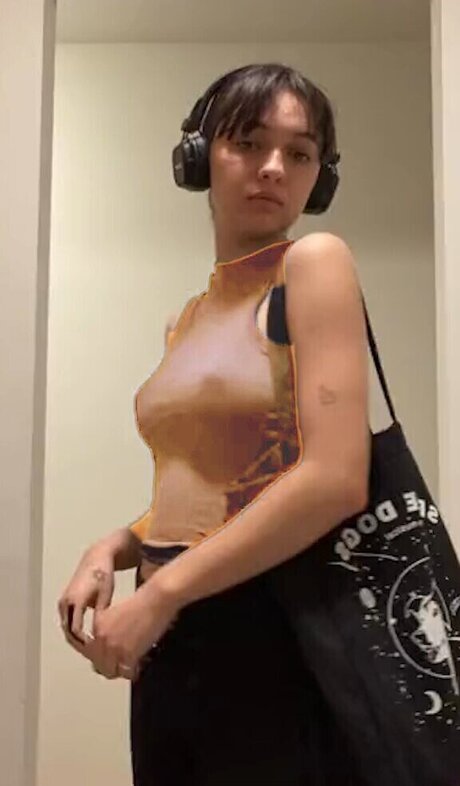 Dylan Troesken nice actress picture