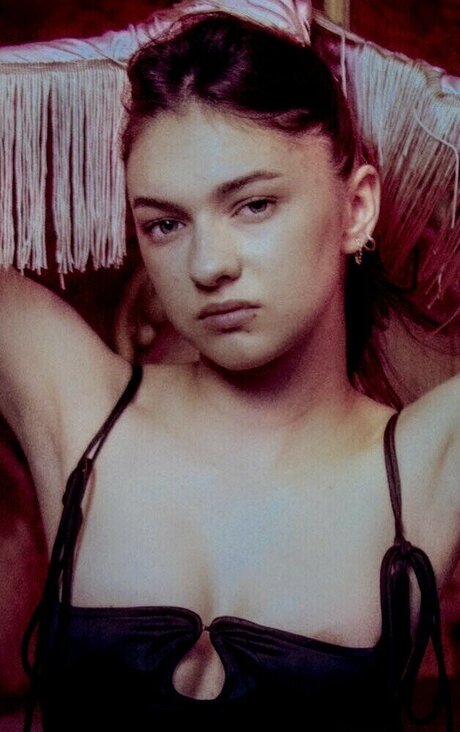 Dylan Troesken art pornstar picture