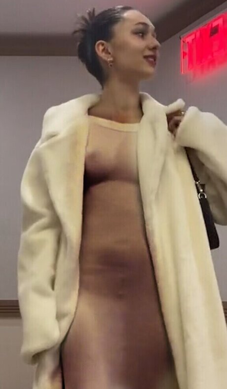 Dylan Troesken model pornographic pics