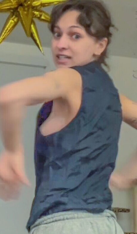 Dylan Troesken exclusive actress gallery