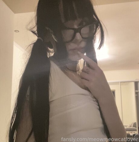 meowmeowcatlover beautiful model gallery