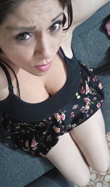 Valeria Estefania Montoya star hot photos