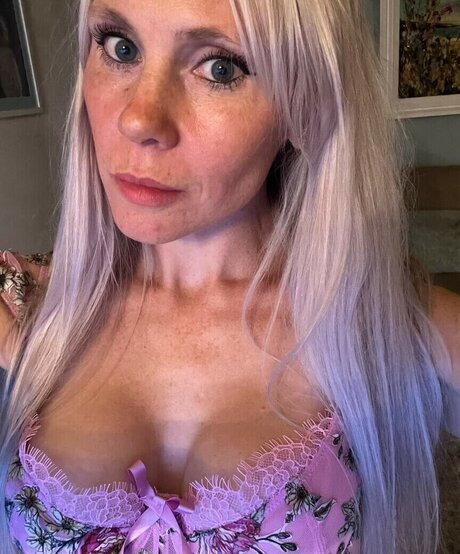 Donna Shepherd star nudes galleries