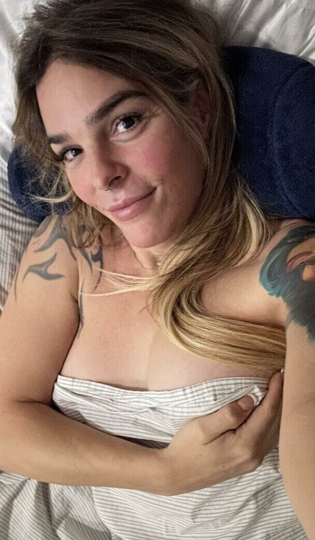 heat from fire pornographic model pic