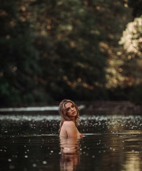 Maribel Sancia Todt sexy model pictures