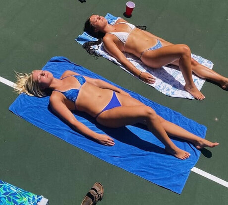 Meadow Eads model exclusive images