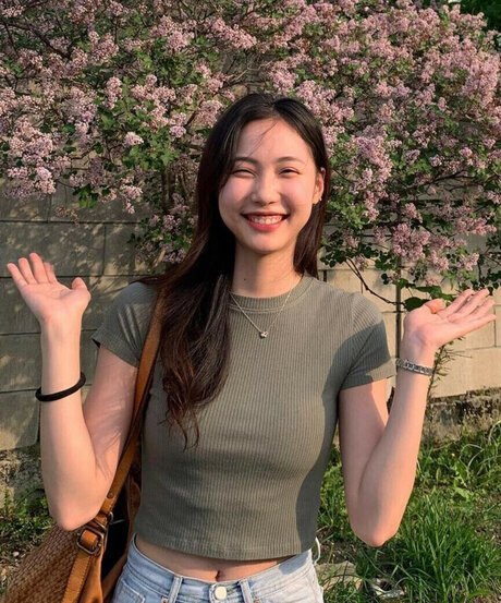 mom fuck onlyfans hot sexy picture