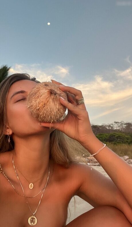 Pia Volckmann best star images