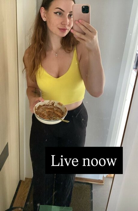 Al3xxandra model perfect photo