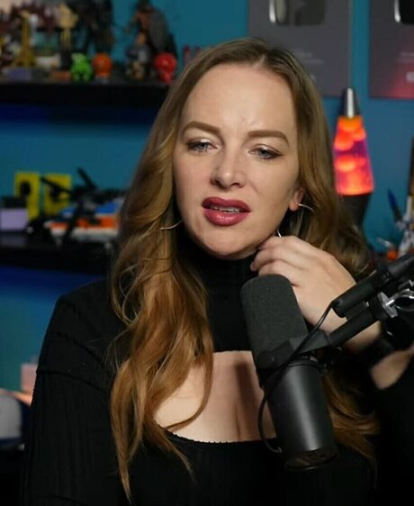 blonde lesbian onlyfans hot nude images