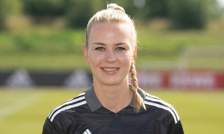 Merle Frohms erotic model gallery