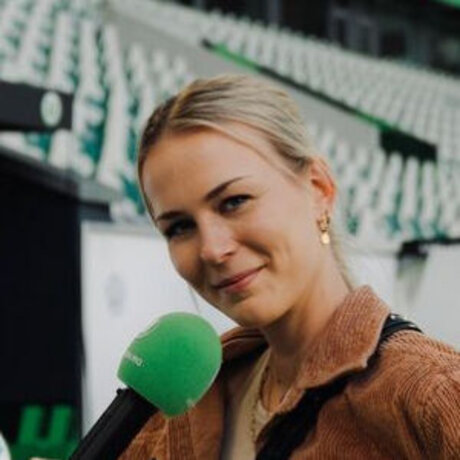 Merle Frohms nudes model image