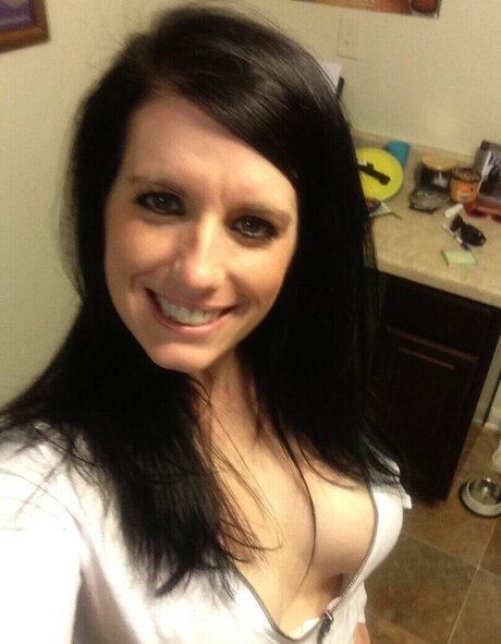 Ciara Collins pornstar picture