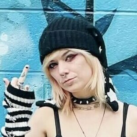 Noel Malphoi star beautiful archive