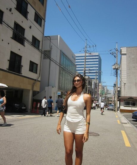 Bella Ramirez nude actress archive