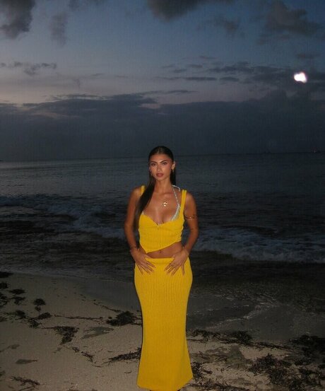 Bella Ramirez star sex photos