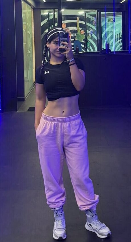 Alanalarana high quality actress gallery