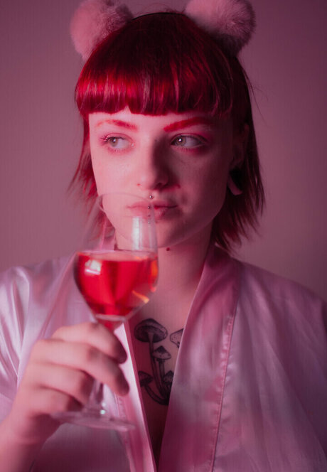 _Mym A radia model exclusive picture