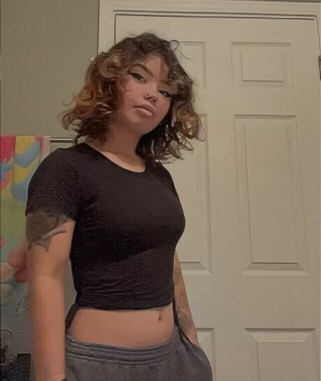 Thatgirlmy yuh pornstar erotic pictures