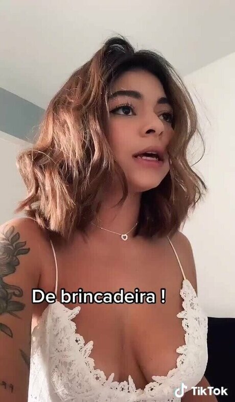 Larissa Ferrari actress pictures