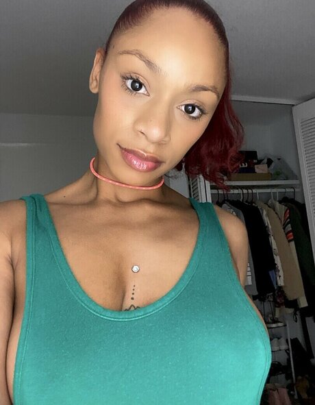 Tpnaomi high quality pornstar pics