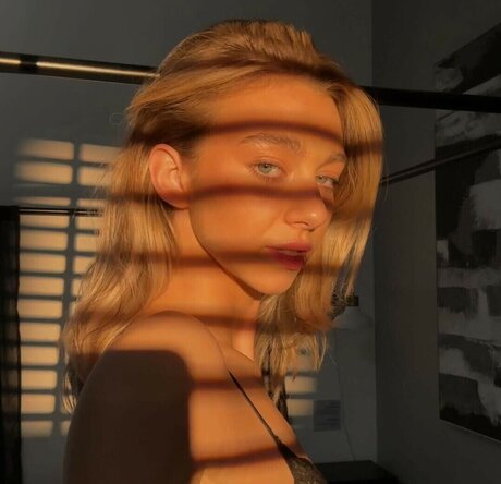 hooters onlyfans art xxx images