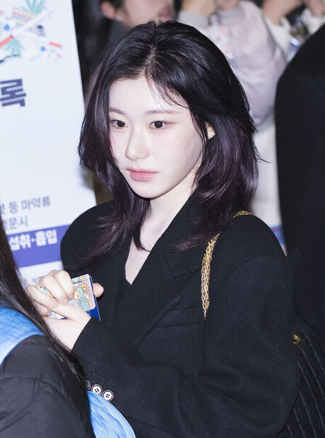 Chaeryeong pretty model img