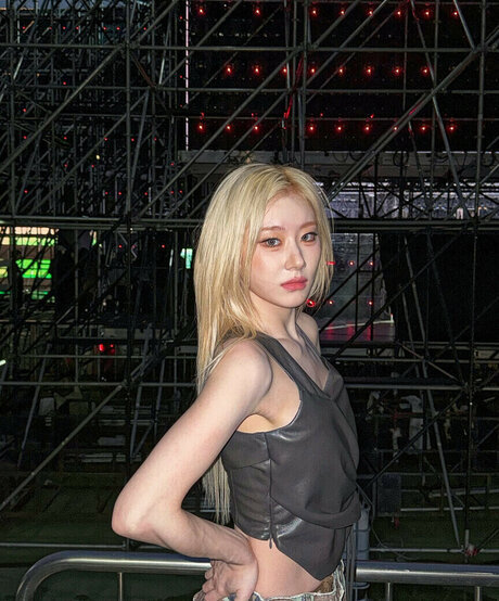 Chaeryeong xxx actress photos