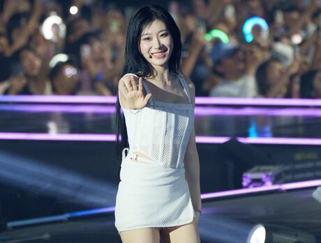 Chaeryeong naked actress archive