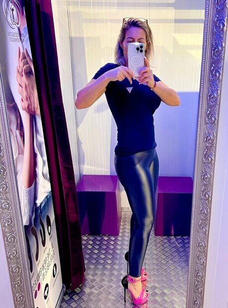 mom fuck onlyfans free naked photos