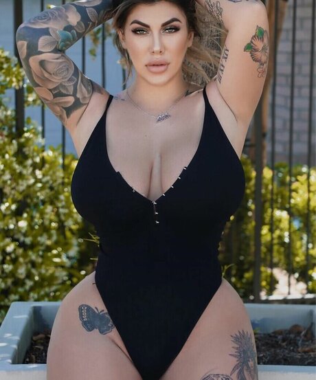 Ana Lorde art actress photo