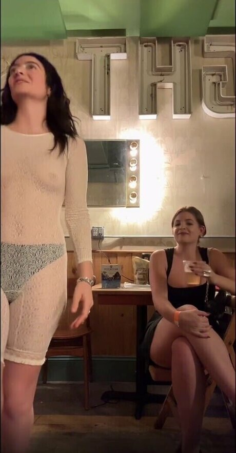 Ana Lorde model hot picture