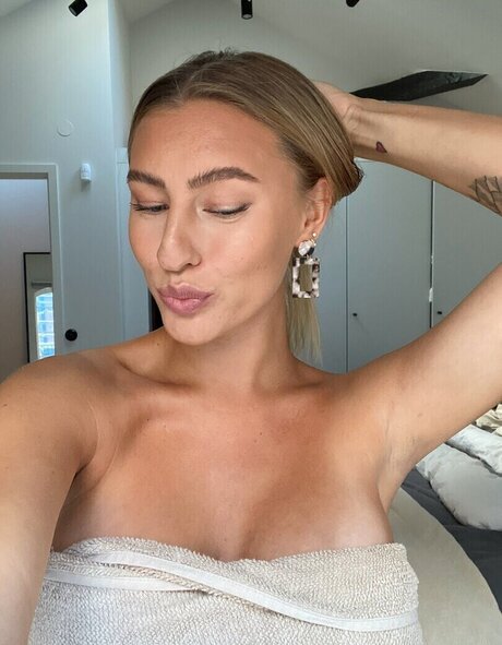 trans asian onlyfans free xxx gallery